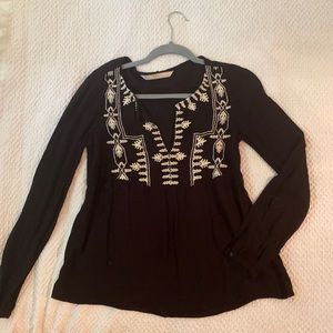 Zara Embroidered Flowy Top